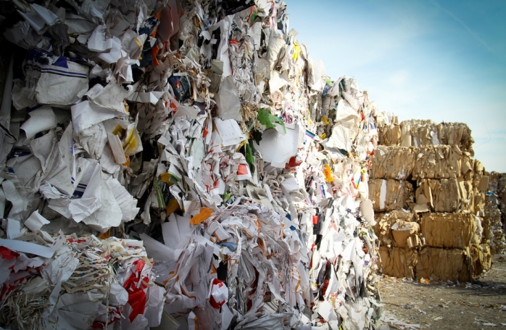 Transforming plastic waste into value in India, Sri Lanka and Vanuatu